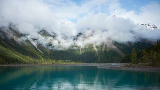 muntii poiana rusca, lacul cincis, litoralul ardealului