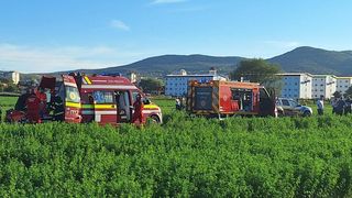 Pilotul de 21 de ani a fost rănit și dus de urgență la spital