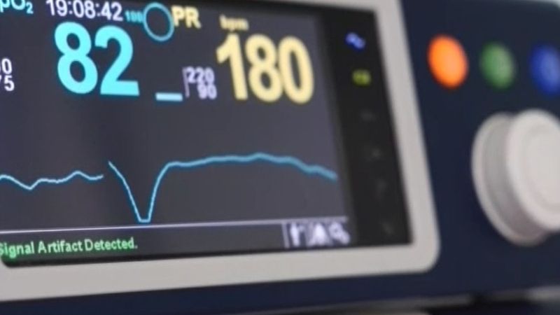 copil cazut, deva, ambulanta 