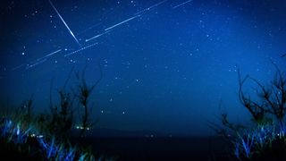 VIDEO Perseidele s-au putut vedea și din Rom&acirc;nia! Ce este, de fapt, această &bdquo;ploaie de stele&rdquo;?