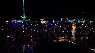 VIDEO Festival de muzică pentru toate vârstele! Publicul de la Râmnicu Vâlcea s-a distrat până în zori