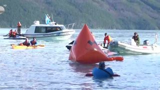 VIDEO Concurs de înot printre ghețari! Sute de oameni se duelează în Argentina