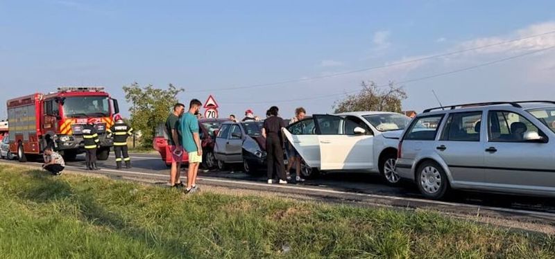 accident DN1, bebelus ranit, spital 