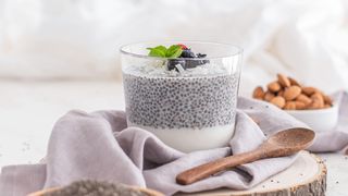 Chia, alimentul minune care face furori în mediul online. Beneficiile importante pe care semințele le au