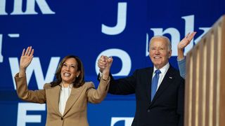 VIDEO Joe Biden i-a predat ștafeta Kamalei Harris. Discurs emoționant al președintelui SUA