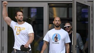 VIDEO Eliberați! Andrew Tate, plasat în arest la domiciliu, Tristan, sub control judiciar