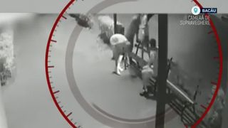 VIDEO Patru tineri din Bacău dați în urmărire! Fapta ireală pentru care acum riscă să ajungă după gratii 