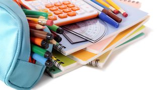 VIDEO  Începerea școlii vine cu cheltuieli mari. Cum puteți economisi când cumpărați rechizite