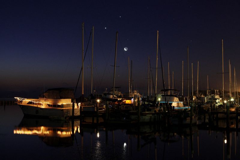 Lună Nouă în Fecioară pe 3 septembrie 2024