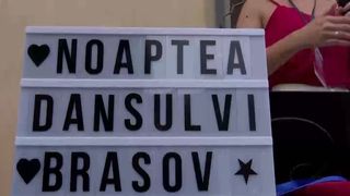 VIDEO Pași de dans în Piața Sfatului! Brașovul a vibrat pe muzică