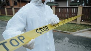 barbat disparut, roman mort italia 