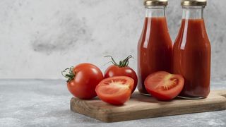 Câtă sare se pune la sucul de roșii