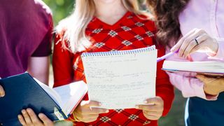 VIDEO &Icirc;nscrieri la facultate: sesiunea de toamnă! Au apărut specializări noi la Universitatea Babeș-Bolyai