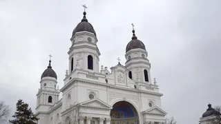 Orașul din Rom&acirc;nia cu cele mai multe biserici