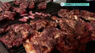 VIDEO A &icirc;nceput sezonul pastramei de oaie și al mustului! T&acirc;rgul bunătăților de toamnă