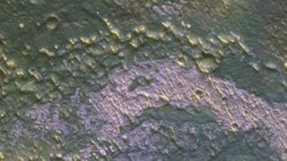 Imagini misterioase surprinse pe Marte