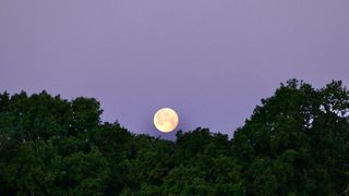 Eclipsă de lună pe 18 septembrie 2024