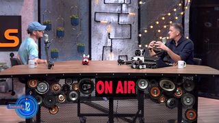 Domino, dezvăluiri la “Invitatul de 12”, la Kanal D2: “Nu aveam stare, într-una comentam, făceam chestii, spărgeam tot felul de lucruri… făceam dezastru!”