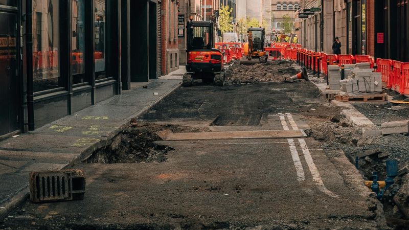 accident suceava, masina, asfalt surpat 