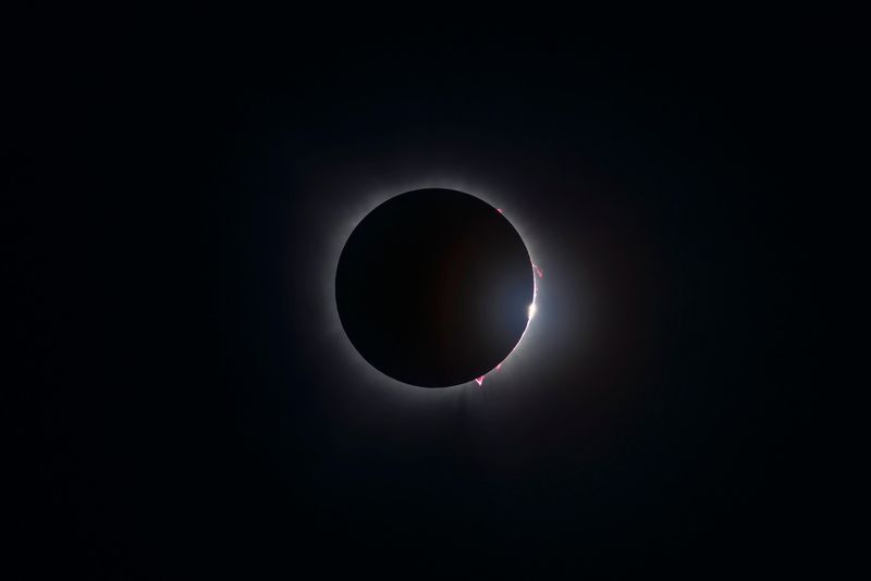 Luna Plină și Eclipsa de Lună pe 17-18 septembrie 2024