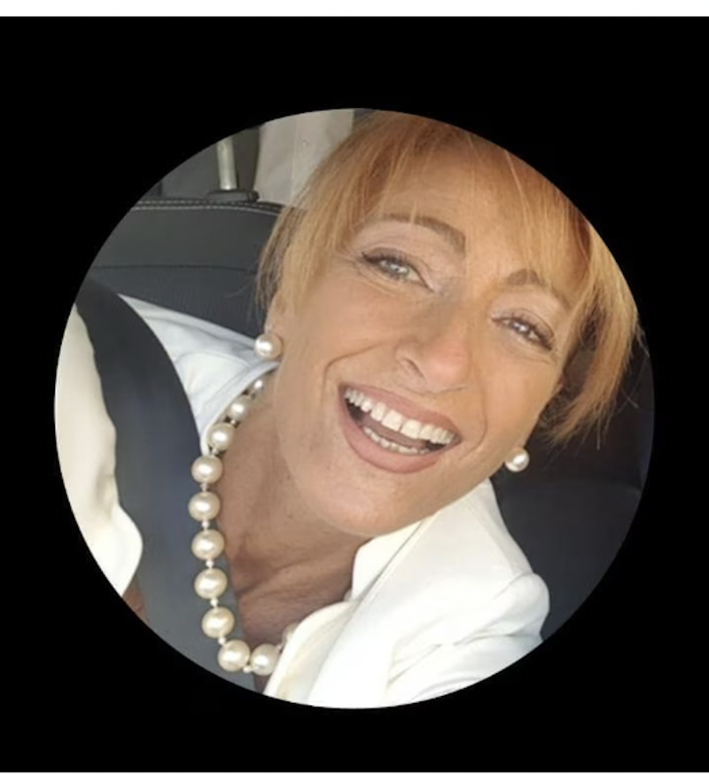 Gabriella Cario ar fi acuzat stări de rău în timp ce aștepta la poarta de îmbarcare 