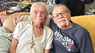 Luis Armando Albino, alături de fratele său Roger