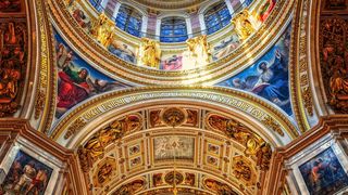 Sarbatoare cu cruce roșie pe 1 octombrie 2024