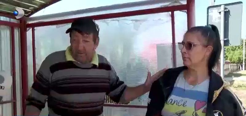 Asistat social certat de o doamnă pentur că nu se duce la muncă