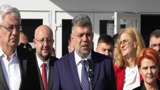 VIDEO Marcel Ciolacu și-a depus candidatura la prezidențiale. Primele declarații: "Vin cu un plan pentru România"