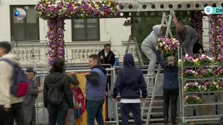 VIDEO Se decorează baldachinul pentru racla Sfintei Parascheva. M&acirc;ine &icirc;ncepe pelerinajul la Iași 