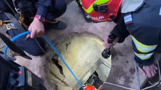 barbat cazut canal, oraselul copiilor, sectorul 4