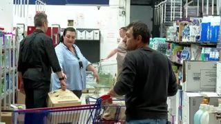 VIDEO Totul e din ce în ce mai scump. La ce produse sunt nevoiți românii să renunțe