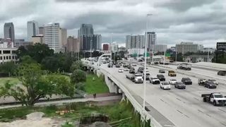 VIDEO &bdquo;Va fi o furtună catastrofală&rdquo;. Evacuări &icirc;n masă din calea uraganului monstru