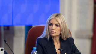 Laura Vicol demisionează din PSD după scandalul Nordis. Anunțul vine la scurt timp după ce a renunțat la funcția din Comisia juridică. Acuză „un linșaj mediatic”