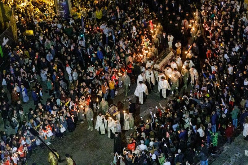 Pelerinaj uriaș de Sfânta Parascheva la Iași