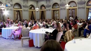 VIDEO &bdquo;Indifirent c&acirc;t de greu este, să nu renunți&rdquo;. Gala femeilor extraordinare