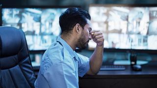 Riscul la care te expui ești stresat sau ai ture de noapte. Cresc semnificativ posibilitatea apariției cancerului de colon