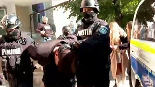 VIDEO &bdquo;Se &icirc;nt&acirc;mplă aici numai orori&rdquo;. Atacatorii din Chiajna, capturați