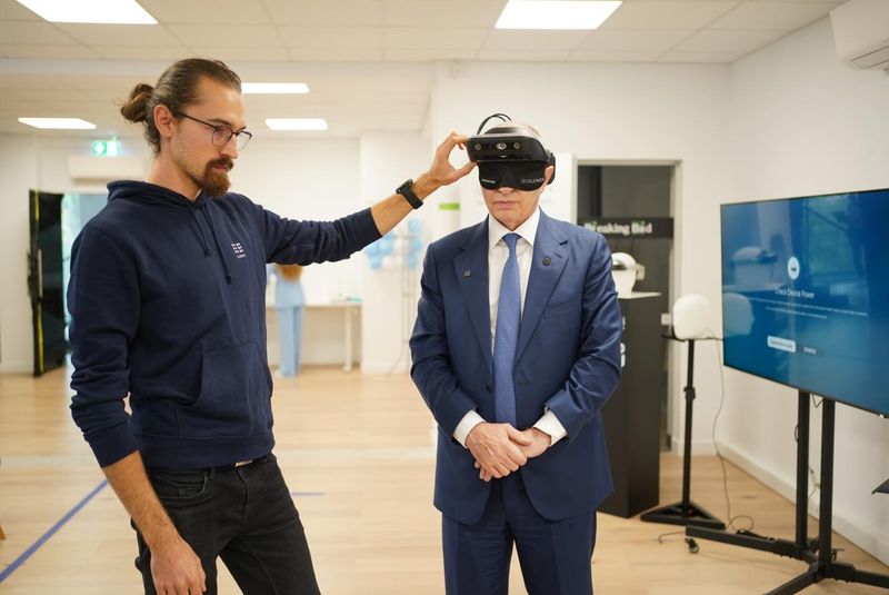 Mircea Geoană este unul dintre cei 14 candidați la alegerile prezidențiale din noiembrie - decembrie 2024. 