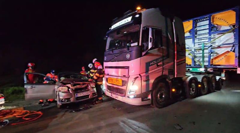 alexandra, fata moarta, accident, tir 