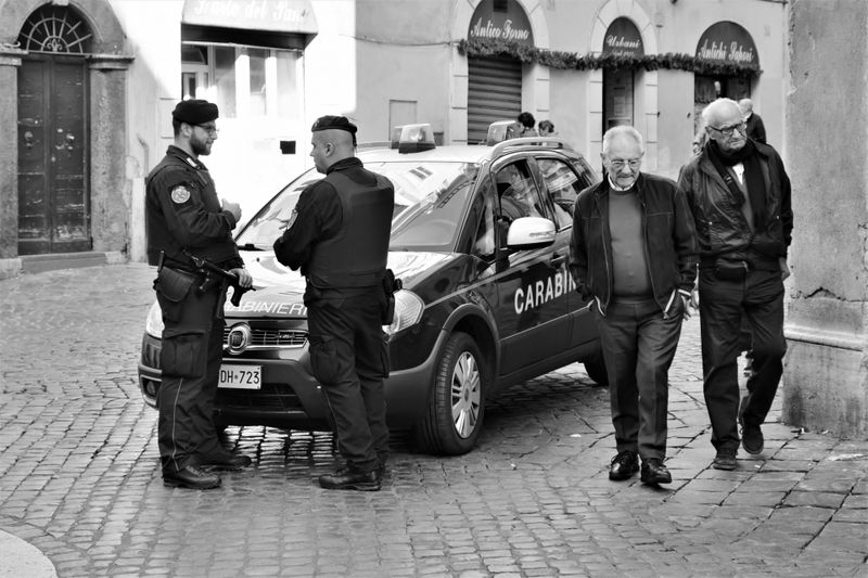 sotie agresata, tentativa crima, fiica, carabinieri 