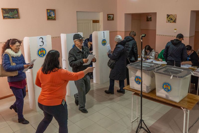 Rezultate referendum Moldova 2024 