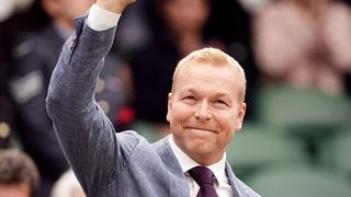 Povestea cutremurătoare a lui Chris Hoy, campion la ciclism. A aflat că mai are c&acirc;țiva ani de trăit, după ce a fost diagnosticat cu cancer. Soția sa suferă de o boală cruntă