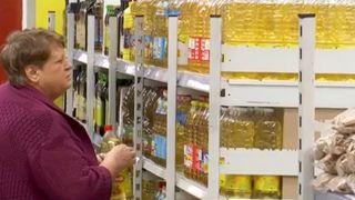 VIDEO Tensiuni înainte de marea plafonare la prețuri