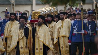 Procesiune &icirc;n București de Sf&acirc;ntul Dimitrie