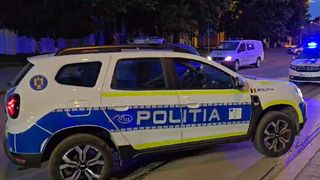 mita, politie, oua, pui, zacusca 