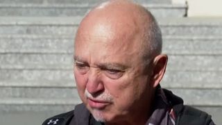 VIDEO Antrenorul de bob acuzat că ar fi abuzat mai multe sportive și le-ar fi manipulat, în lacrimi în fața tribunalului. Se apără: „Sunt un om nevinovat!”