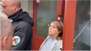 Laura Crișan, fiica milionarului ucis &icirc;n atentatul cu bombă din Arad, reținută &icirc;mpreună cu doi presupus complici