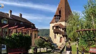 VIDEO &bdquo;Am venit să savurăm experiența&rdquo;. Americanii aleg Sighișoara de Halloween