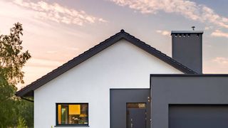 Țara în care o casă costă cât un garaj din România! Oamenii se înghesuie să cumpere proprietatăți în străinătate: "E nevoie de cetățenie?"